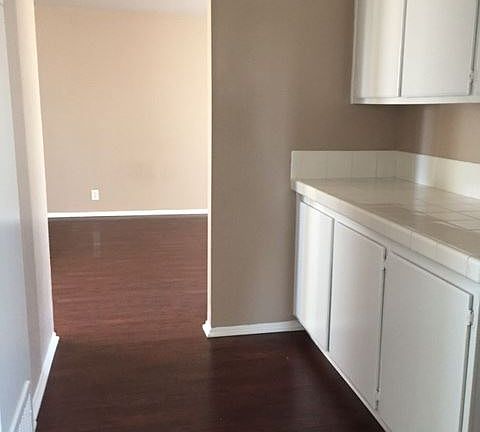 5th image of 3637 W 139th St APT 14