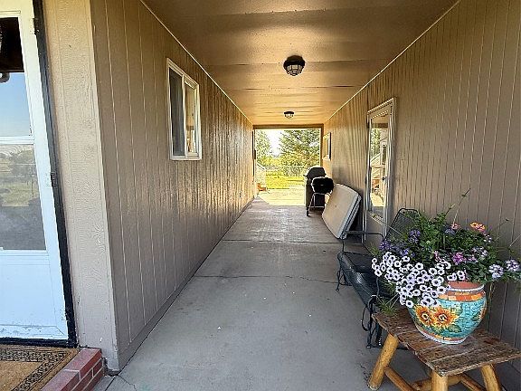 5th image of 2606 N 17th Rd