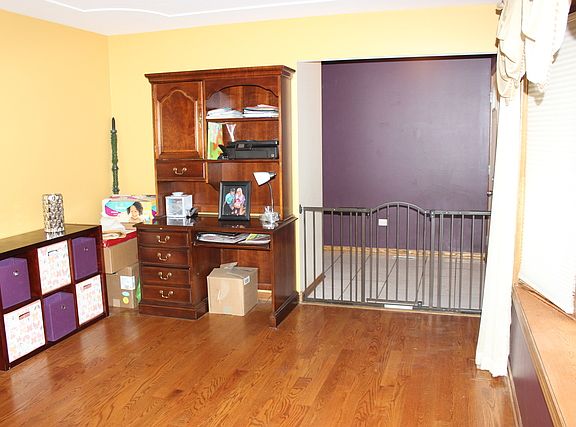 3rd image of 13838 Le Claire Ave