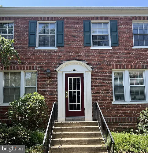 1813 Key Blvd Photo 1