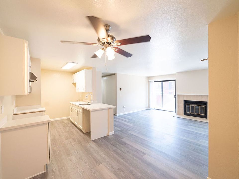 1st image of 561 Boden Way APT 3B