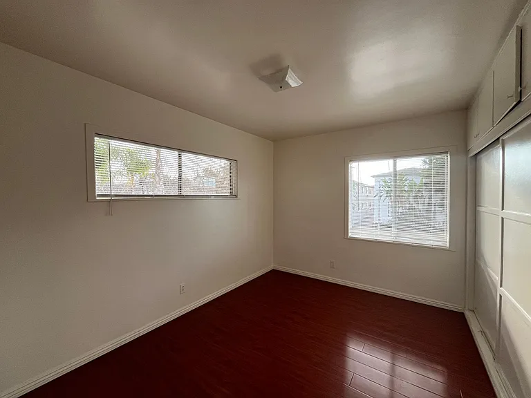220 S Olive Ave #D — Photo 9