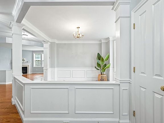 3rd image of 46 Tulip Cir Unit 46