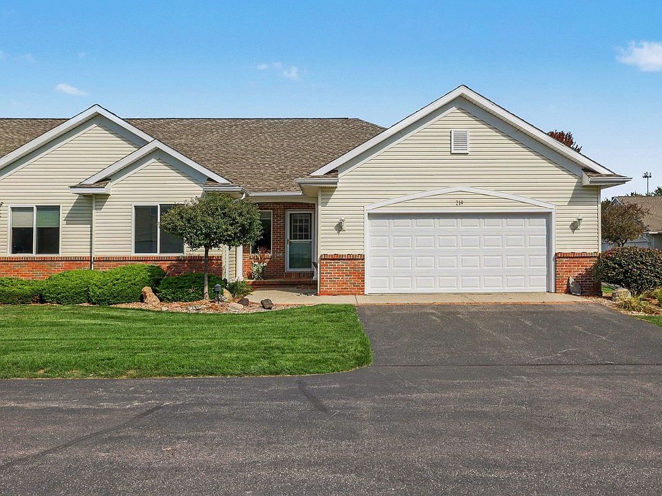 1st image of 219 Morning Meadow Way S