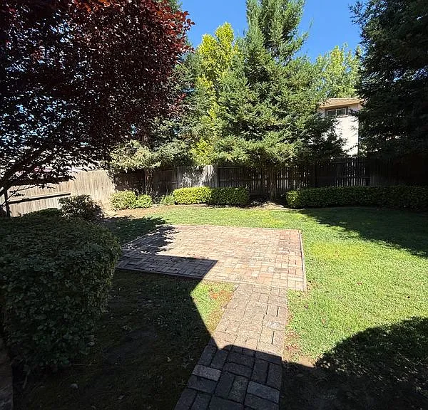 433 Tolman Way — Photo 30