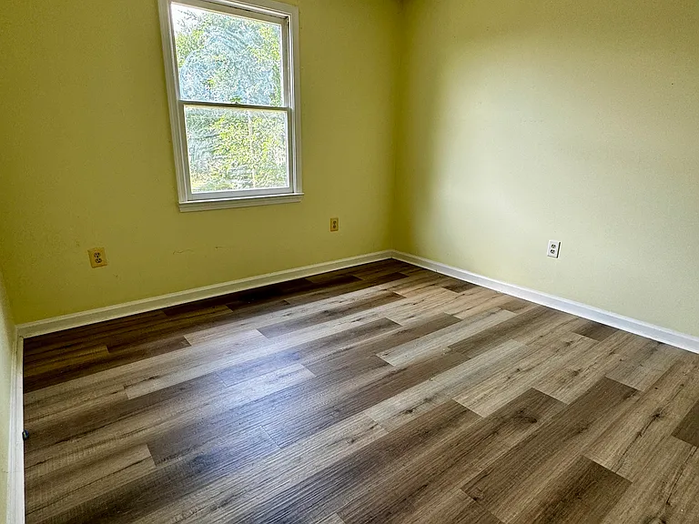 388 Sunset St — Photo 8