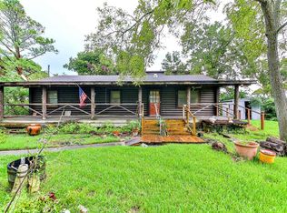 926 Seabreeze St, La Porte, TX 77571