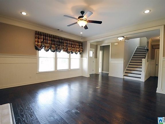 4th image of 3813 James Hill Cir