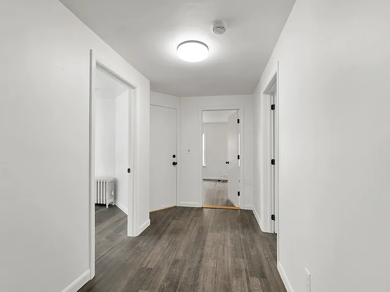 56-56A Pleasant St #2 — Photo 3