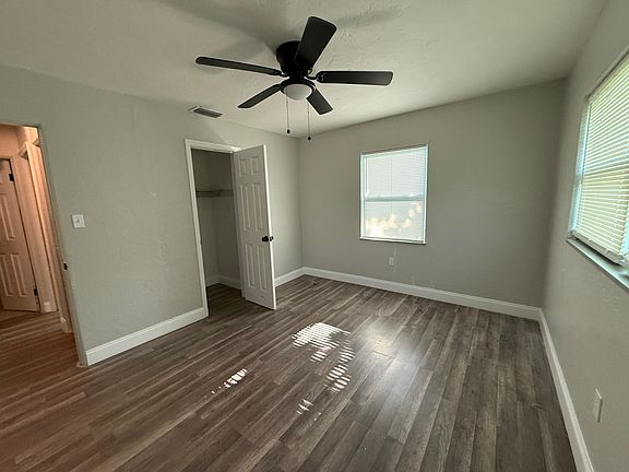 5th image of 5353 72nd Ave N