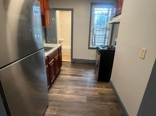 44 4th St APT 1R, Newark, NJ 07107
