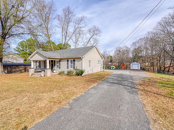3rd image of 5740 Parris Bridge Rd
