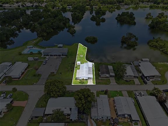 4th image of 3586 LAZY LAKE DRIVE N