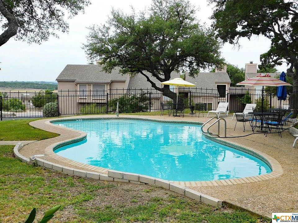 1st image of 1029 Parkview Dr APT F37