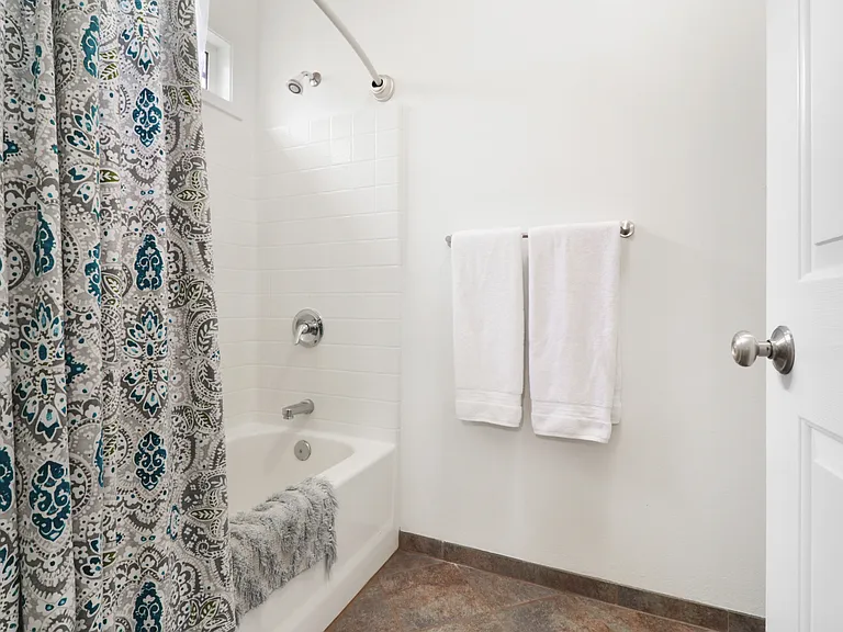 695 W Riodosa Dr — Photo 9