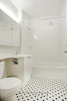 Rented by Town Residential | media 4