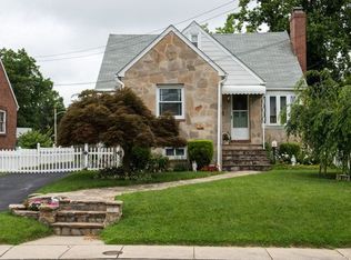 2912 Topaz Rd, Baltimore, MD 21234