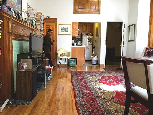 Rented by America Mecca Realty LLC | media 31