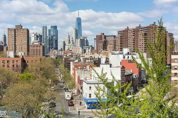 Rented by Brown Harris Stevens | media 9