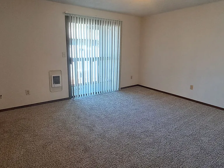 2629 SW Pickford St — Photo 7