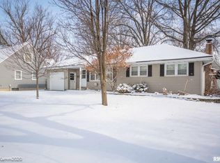 428 N Indiana Ave, Morton, IL 61550