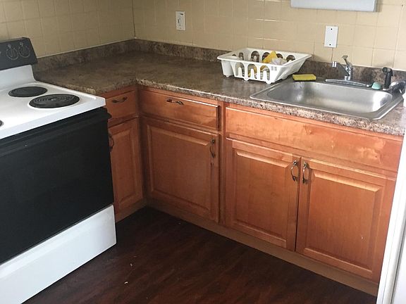 3rd image of 1183 Briscoe Pl