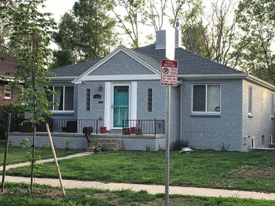 2585 Clermont St, Denver, CO, 80207
