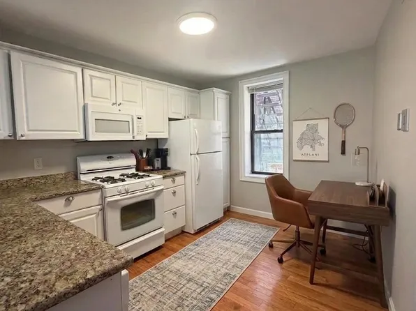 466 Commercial St, Boston, MA