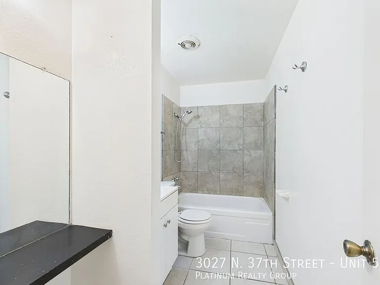 3027 N 37th St #5 — Photo 6
