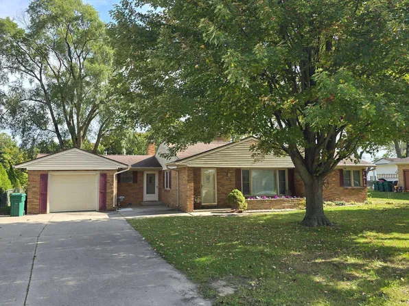 4231 Ann Ct, Bay City, MI 48706