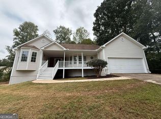7620 Ivy Grove St, Cumming, GA 30040