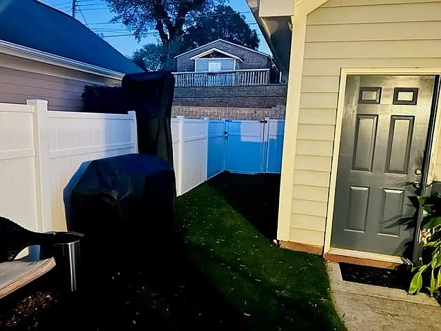 1835 Lela Ave — Photo 13