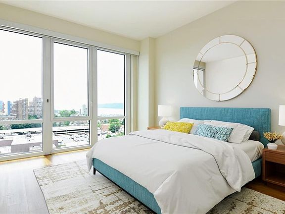3rd image of 50 Nepperhan St APT 602