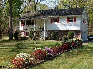 5981 Peach St, Mays Landing, NJ 08330
