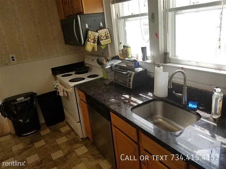 536 Walnut St #536 WALNUT ST — Photo 38