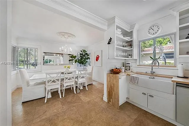 1255 NE 93rd St — Photo 30
