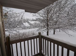 3176 Burtons Riverside Trl, Green Bay, WI 54313