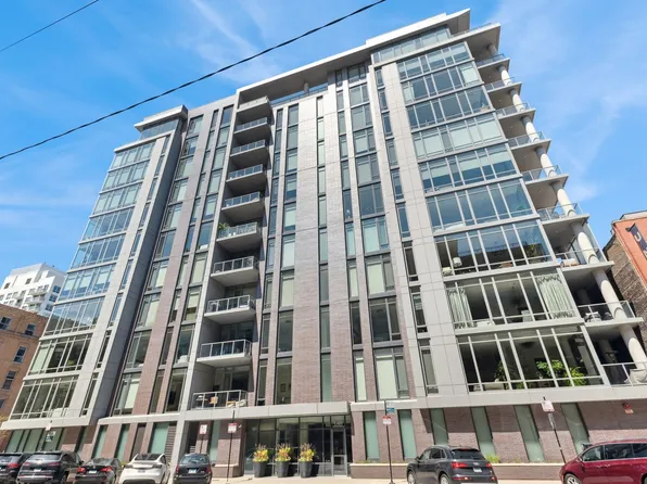 360 W Erie St APT 5B, Chicago, IL 60654