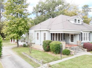 120 S Tusten St, Elberton, GA 30635