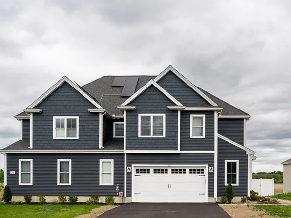 46 Metacomet Rd #46, West Bridgewater, MA 02379