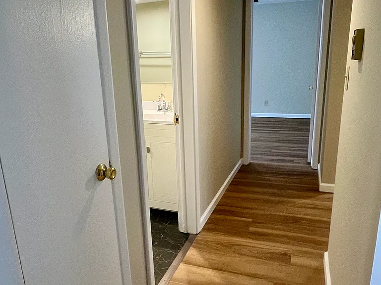 206 W Canedy St #1 — Photo 9