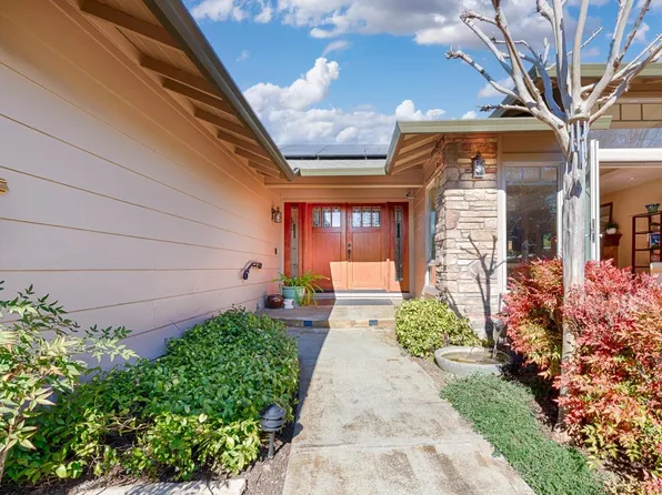 7415 Birchbark Drive, Santa Rosa, CA 95409