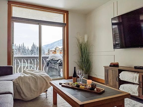 2nd image of 3270 Village Way #201
