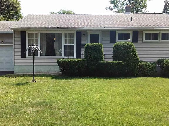 2nd image of 65 Red Fox Dr