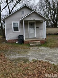 760/764 Vaughan St, Henderson, NC, 27536