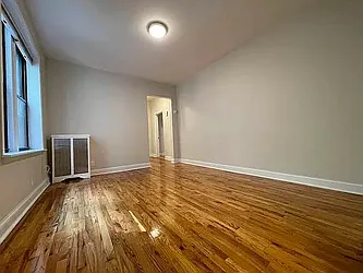 Rented by Hillel Realty Group