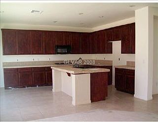 2nd image of 10086 Golden Bluff Ave