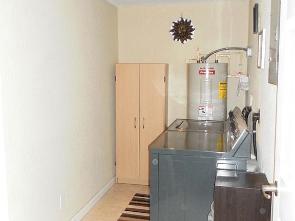 4th image of 7158 Southgate Blvd #7158