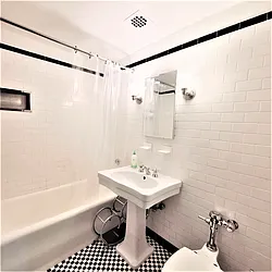 Rented by New York Residence