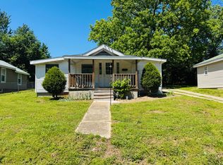 1125 Saint Louis St, West Plains, MO 65775